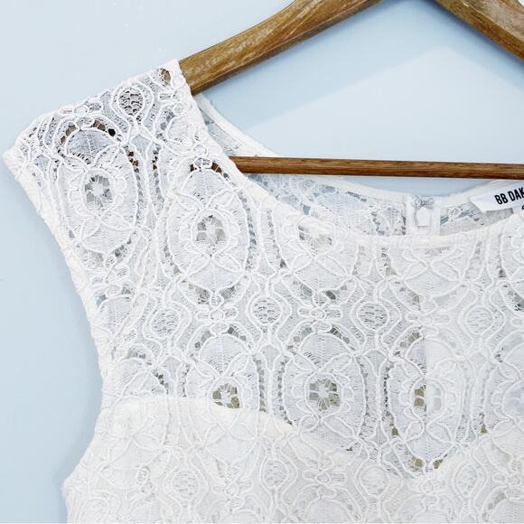 💗 3/$10 💗 BB Dakota Fit & Flare Lace Overlay Dress Ivory Size 6 NEW - Picture 5 of 15